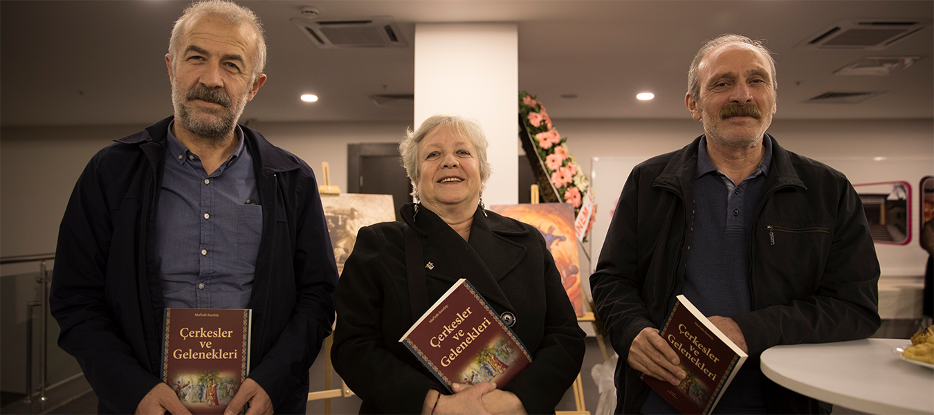 Adige Xabze ve Çerkes gelenekleri kitap sunumu