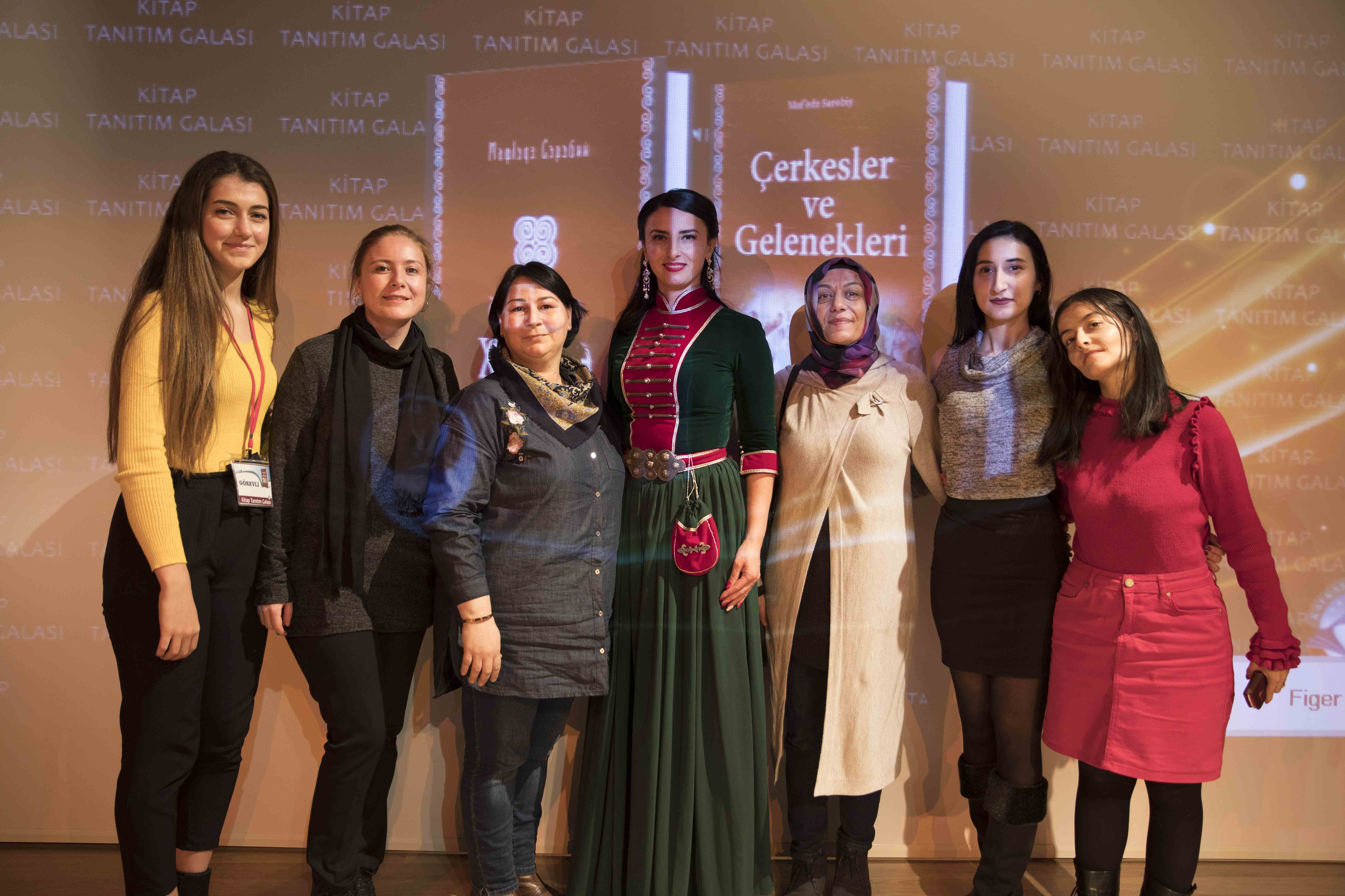 Çerkesler ve Gelenekleri gala fotoğrafı 7